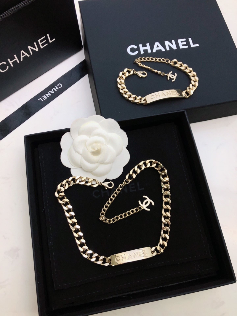 Chanel Necklaces